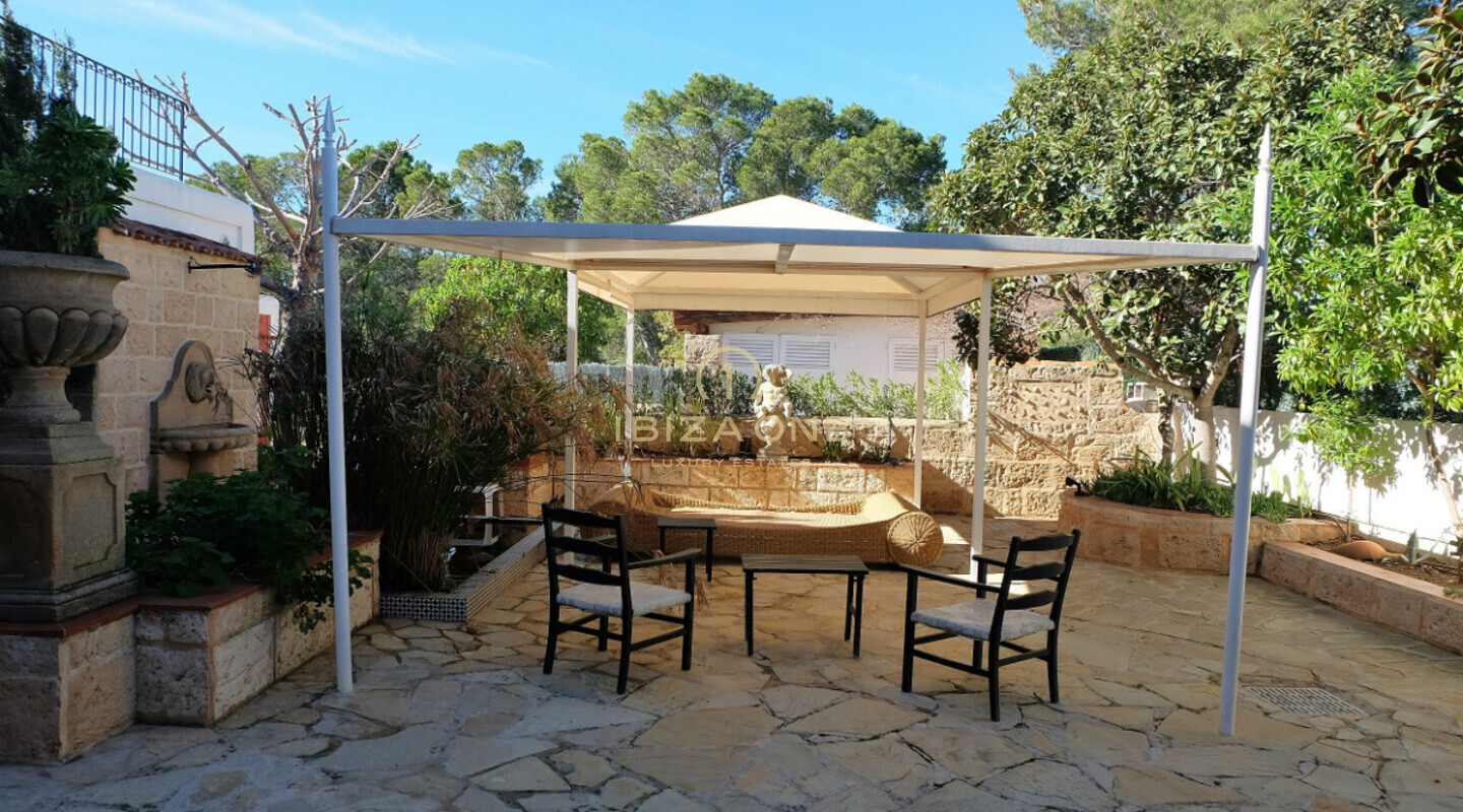 Villa de luxe avec vue panoramique imprenable sur Es Vedra à vendre, Ibiza - Villa de luxe avec vue panoramique imprenable sur Es Vedra à louer, Ibiza
