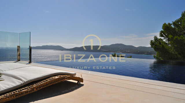 Luxe woning direct aan zee met toegang tot de zee - woning aan het water - villa direct aan zee te koop, Ibiza - Luxe woning direct aan zee met toegang tot de zee - woning aan het water - villa direct aan zee te huur, Ibiza