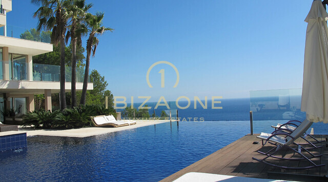 Luxe woning direct aan zee met toegang tot de zee - woning aan het water - villa direct aan zee te koop, Ibiza - Luxe woning direct aan zee met toegang tot de zee - woning aan het water - villa direct aan zee te huur, Ibiza