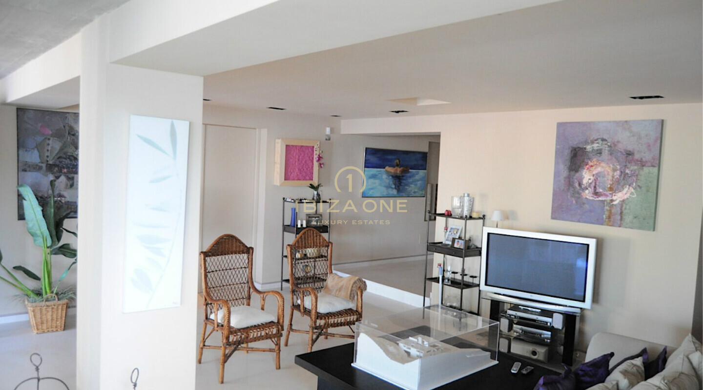 Luxusimmobilie in erster Meereslinie mit Meerzugang - Immobilie am Wasser - Villa in erster Meereslinie zu verkaufen, Ibiza - Luxusimmobilie in erster Meereslinie mit Meerzugang - Immobilie am Wasser - Villa in erster Meereslinie zu vermieten, Ibiza