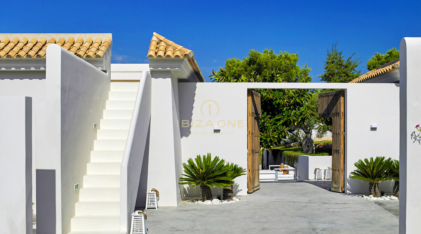 Moderne Luxusvilla mit Meerblick zu verkaufen, Ibiza - Moderne Luxusvilla mit Meerblick zu vermieten, Ibiza