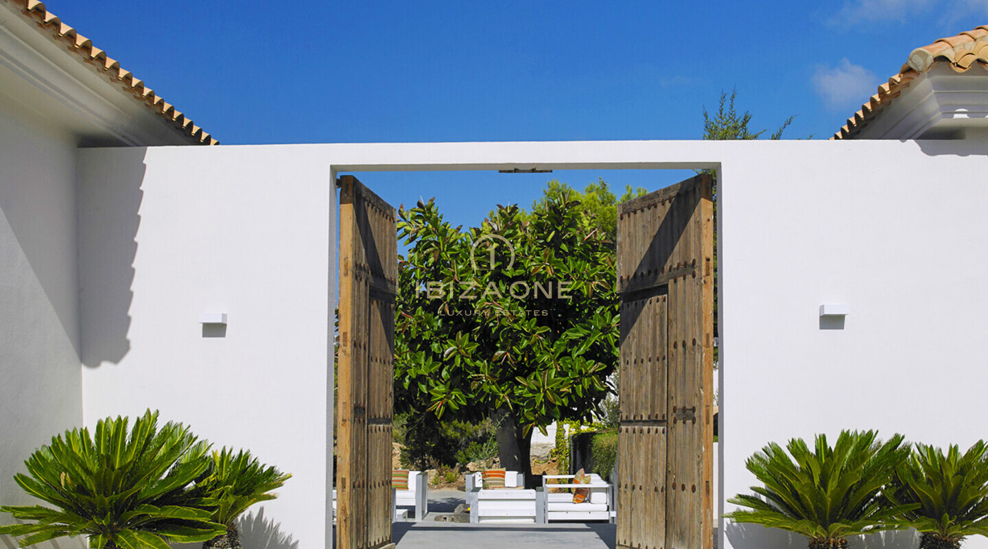 Modern luxury villa with sea view for sale, Ibiza - Modern luxury villa with sea view for rent, Ibiza