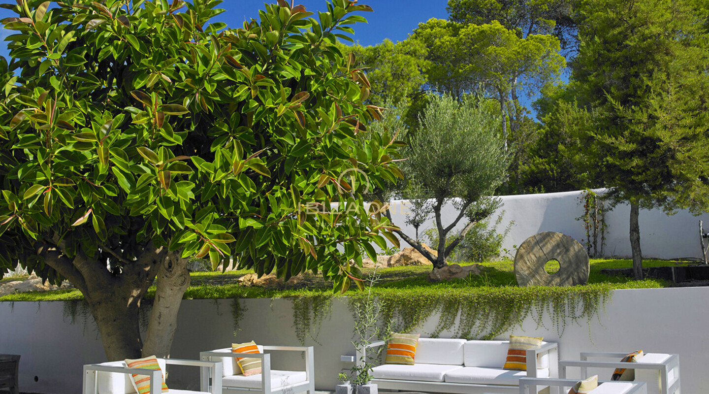 Moderne Luxusvilla mit Meerblick zu verkaufen, Ibiza - Moderne Luxusvilla mit Meerblick zu vermieten, Ibiza