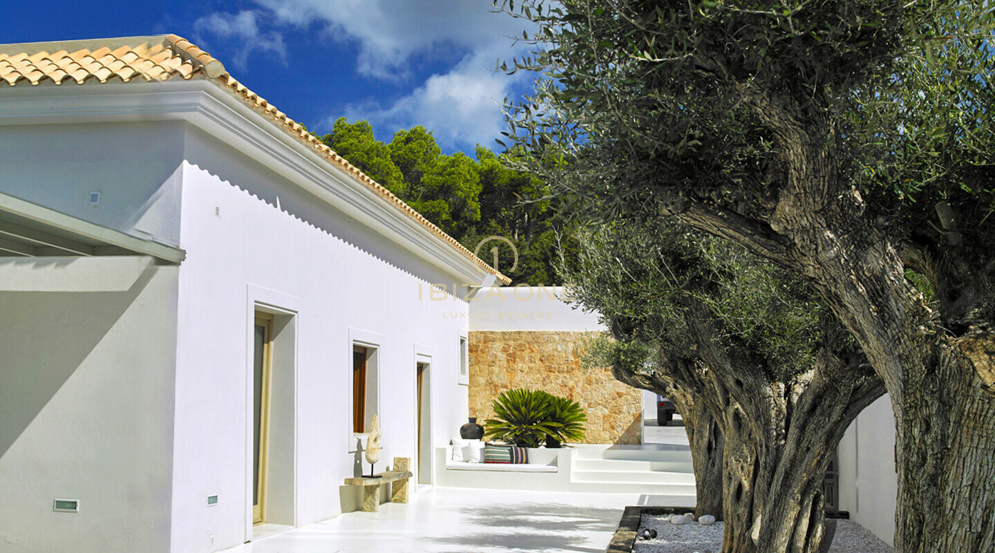 Moderna villa di lusso con vista mare in vendita, Ibiza - Moderna villa di lusso con vista mare in affitto, Ibiza