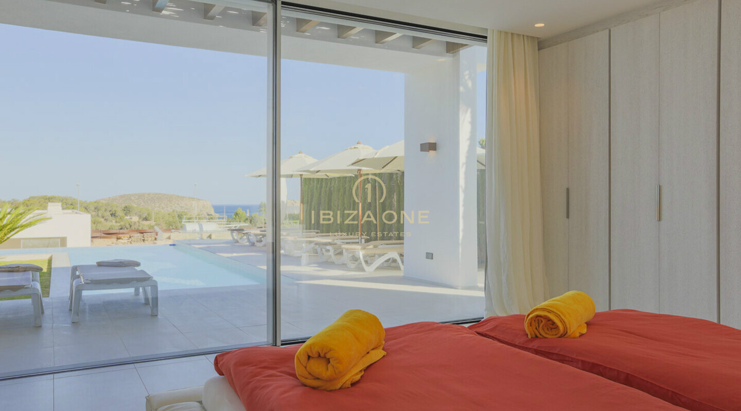 Modern ontworpen luxe villa met panoramisch zeezicht te koop, Ibiza - Modern ontworpen luxe villa met panoramisch zeezicht te huur, Ibiza