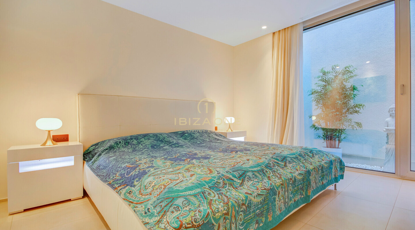 Villa de luxe de conception moderne avec vue panoramique sur la mer à vendre, Ibiza - Villa de luxe de conception moderne avec vue panoramique sur la mer à louer, Ibiza