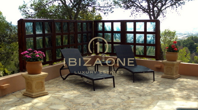 Charmante maison de campagne avec maison d'hôtes, avec vue sur Ibiza et la mer à vendre, Ibiza - Charmante maison de campagne avec maison d'hôtes, avec vue sur Ibiza et la mer à louer, Ibiza