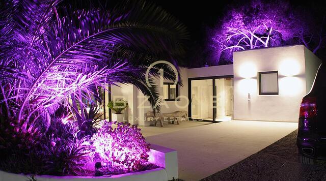 Villa de lujo y exclusiva con vistas a Es Vedra en venta, Ibiza - Villa de lujo y exclusiva con vistas a Es Vedra en alquiler, Ibiza