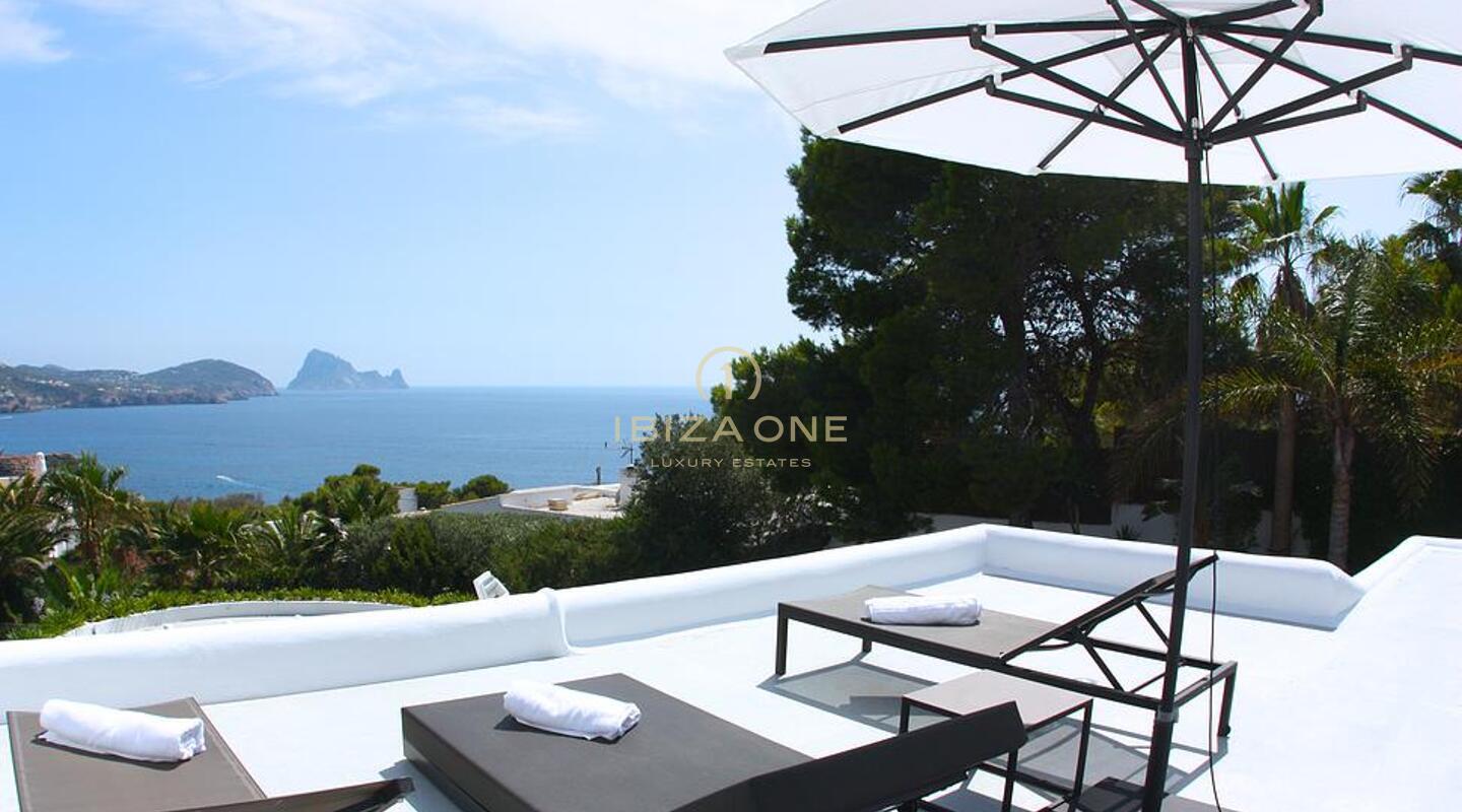 Villa de lujo y exclusiva con vistas a Es Vedra en venta, Ibiza - Villa de lujo y exclusiva con vistas a Es Vedra en alquiler, Ibiza