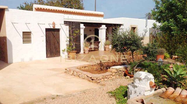 Nice luxury house with great outdoor area that luxury villa is also for sale, Ibiza - Nice luxury house with great outdoor area that luxury villa is also for rent, Ibiza