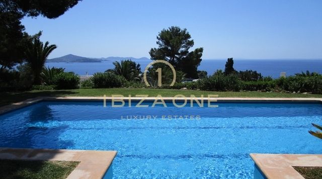 Villa de luxe en deuxième ligne de mer avec vue spectaculaire sur la mer à vendre, Ibiza - Villa de luxe en deuxième ligne de mer avec vue spectaculaire sur la mer à louer, Ibiza