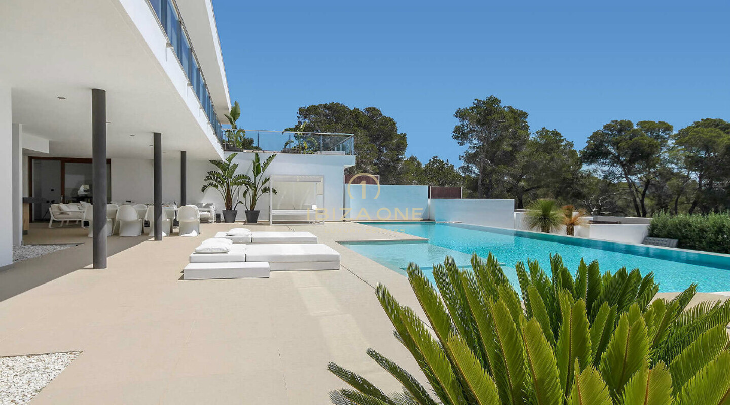 Super modern luxury villa with fantastic sea views for rent in Es Cubells / Vista Alegre, Ibiza