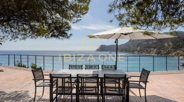 Esclusiva villa fronte mare / in prima linea sul mare in vendita, Ibiza - Esclusiva villa fronte mare / in prima linea sul mare in affitto, Ibiza