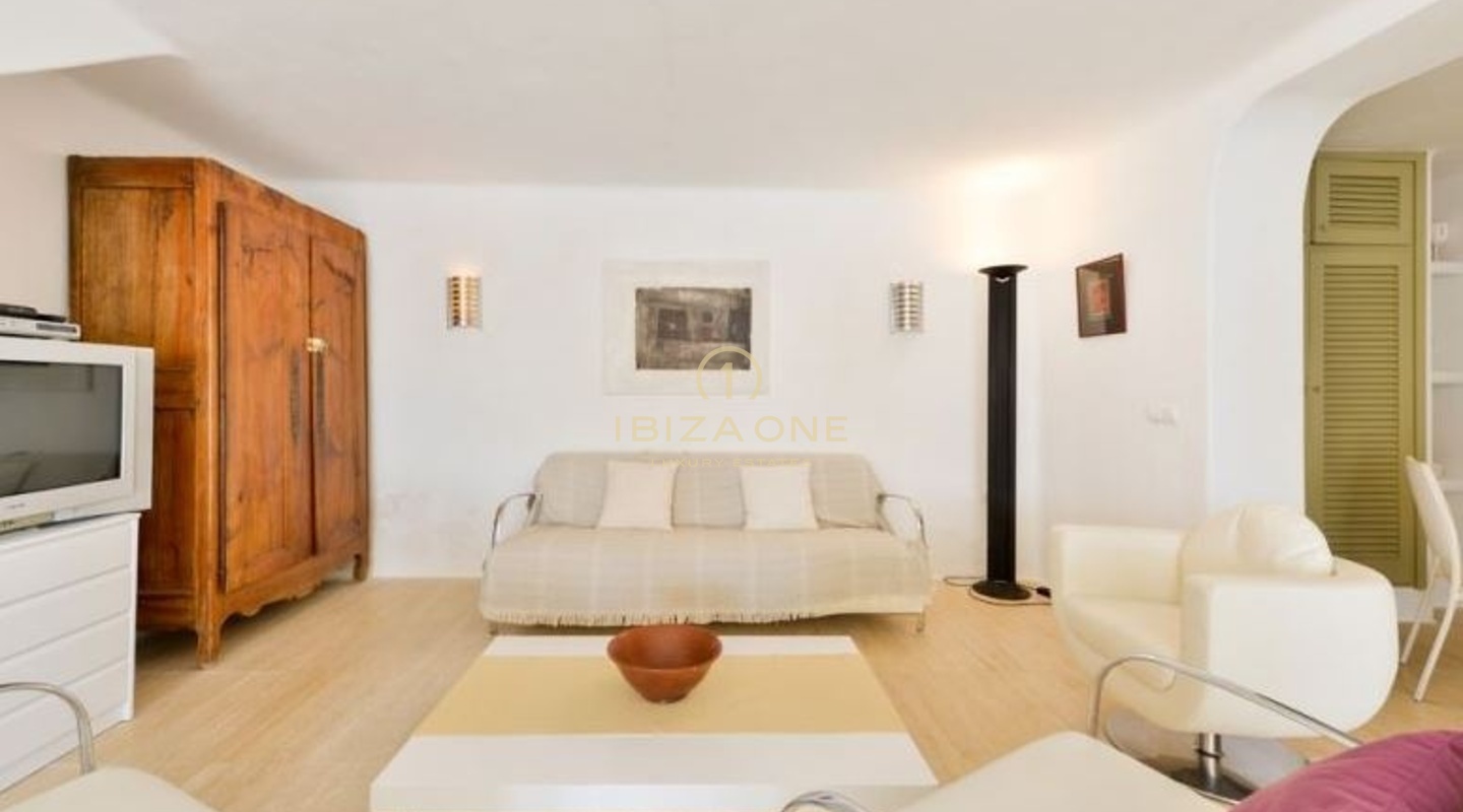 Exclusieve villa aan zee / waterkant / eerste lijn zee te koop, Ibiza - Exclusieve villa aan zee / waterkant / eerste lijn zee te huur, Ibiza