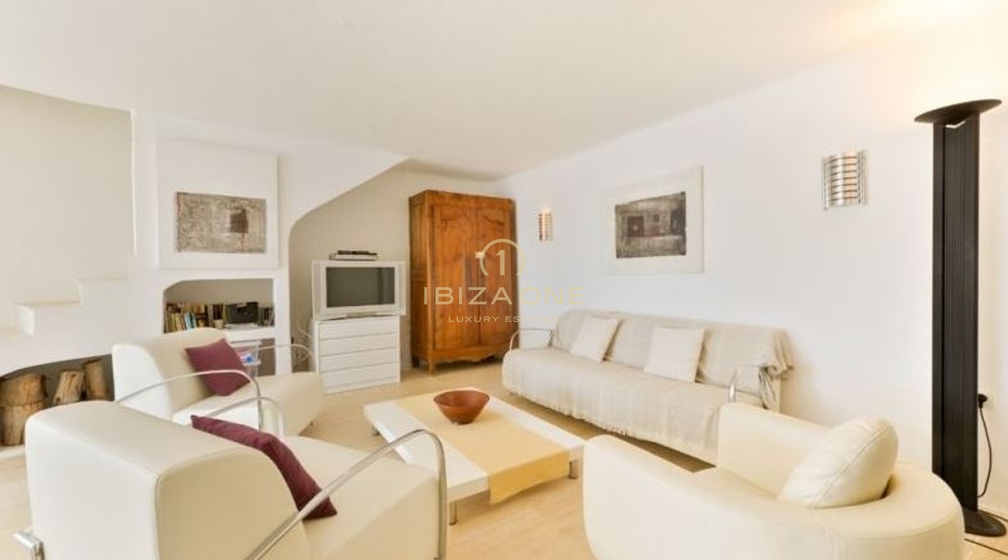 Exclusieve villa aan zee / waterkant / eerste lijn zee te koop, Ibiza - Exclusieve villa aan zee / waterkant / eerste lijn zee te huur, Ibiza