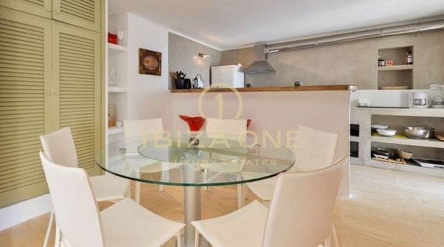 Exclusiva villa en primera línea de mar en venta, Ibiza - Exclusiva villa en primera línea de mar en alquiler, Ibiza