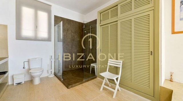 Exclusieve villa aan zee / waterkant / eerste lijn zee te koop, Ibiza - Exclusieve villa aan zee / waterkant / eerste lijn zee te huur, Ibiza