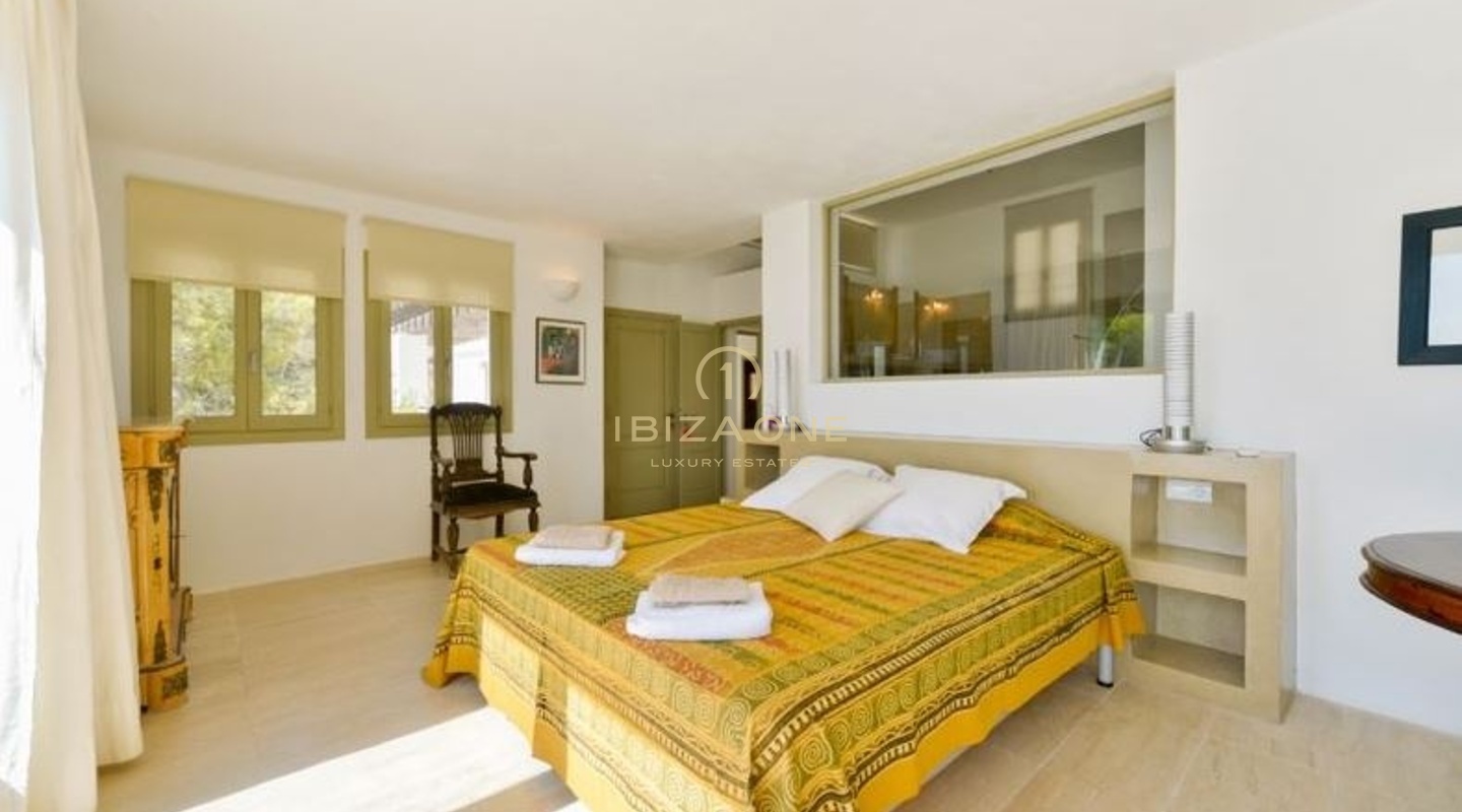 Exclusieve villa aan zee / waterkant / eerste lijn zee te koop, Ibiza - Exclusieve villa aan zee / waterkant / eerste lijn zee te huur, Ibiza
