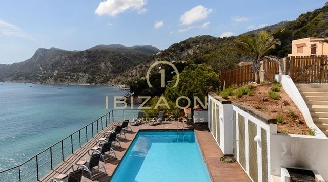 Exclusive sea frontline / waterfront villa / first line sea for sale, Ibiza - Exclusive sea frontline / waterfront villa / first line sea for rent, Ibiza