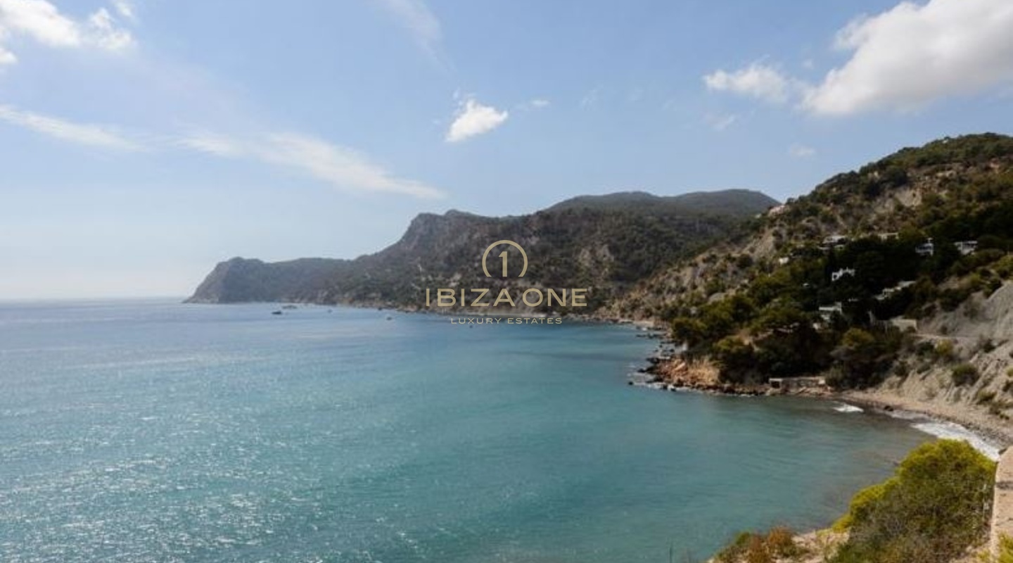 Exclusieve villa aan zee / waterkant / eerste lijn zee te koop, Ibiza - Exclusieve villa aan zee / waterkant / eerste lijn zee te huur, Ibiza