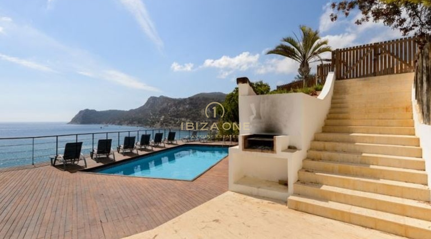 Esclusiva villa fronte mare / in prima linea sul mare in vendita, Ibiza - Esclusiva villa fronte mare / in prima linea sul mare in affitto, Ibiza