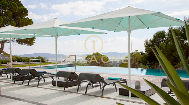 Moderne Luxusvilla mit Gästehaus zu verkaufen und zu vermieten, Ibiza
