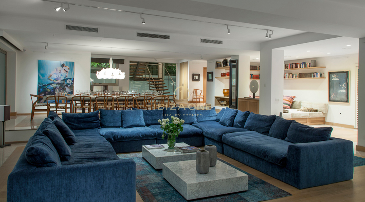 Moderne Luxusvilla mit Gästehaus zu verkaufen und zu vermieten, Ibiza