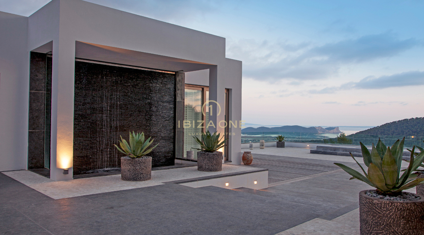 Moderna villa di lusso con guest house in vendita e in affitto, Ibiza