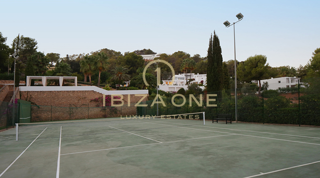 Propriété de luxe à vendre à Ibiza et manoir de luxe à louer, Ibiza