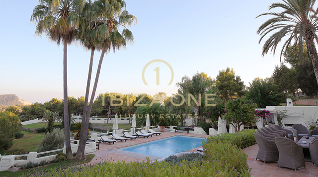 Luxuriöses Anwesen auf Ibiza zu verkaufen und Luxusvilla zu vermieten, Ibiza
