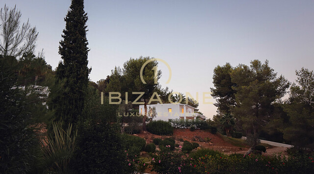 Propriété de luxe à vendre à Ibiza et manoir de luxe à louer, Ibiza