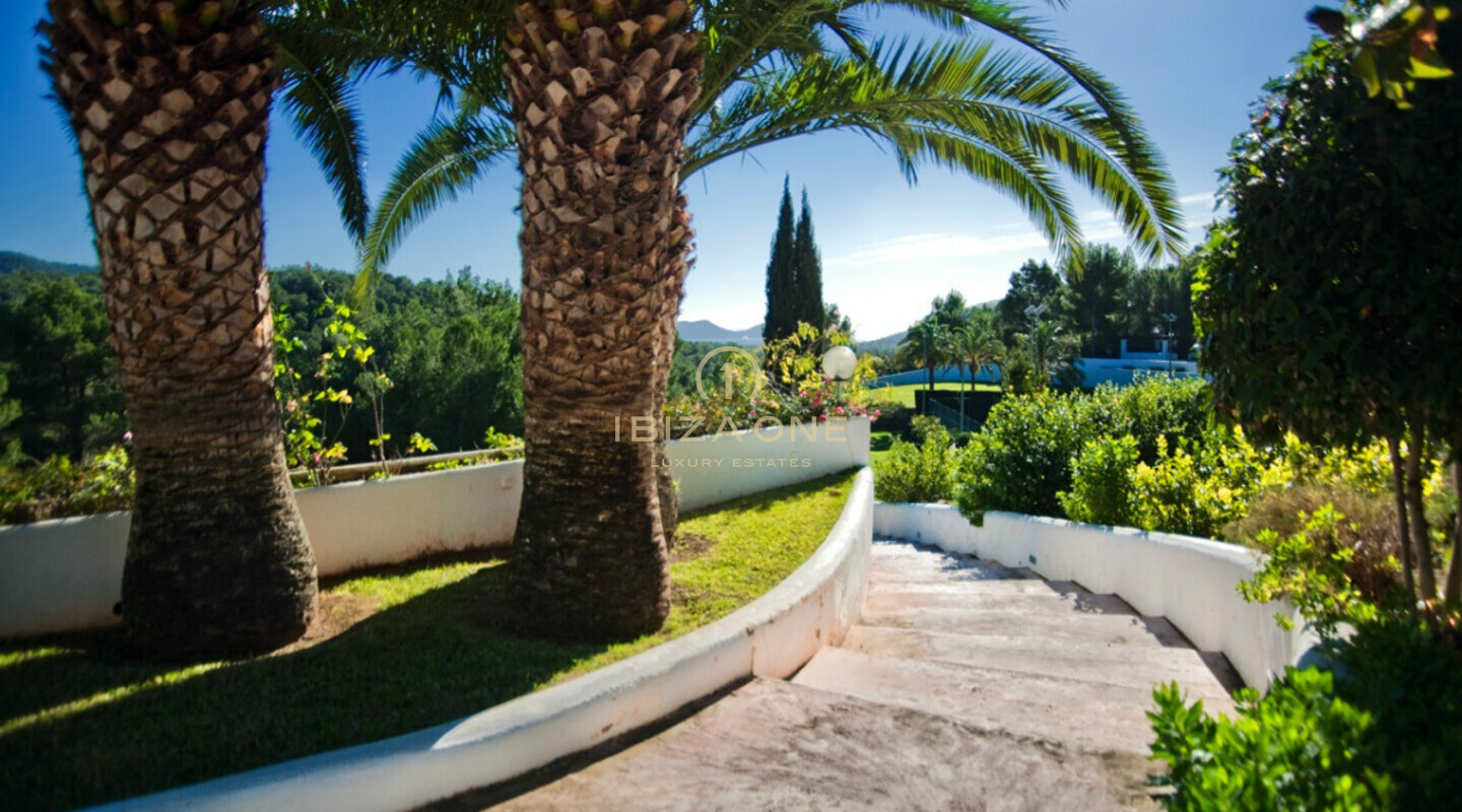 Propriété de luxe à vendre à Ibiza et manoir de luxe à louer, Ibiza
