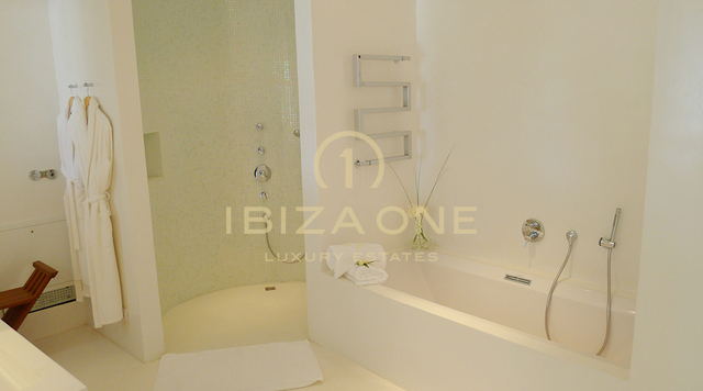 Propriété de luxe à vendre à Ibiza et manoir de luxe à louer, Ibiza