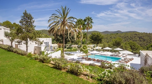 Luxuriöses Anwesen auf Ibiza zu verkaufen und Luxusvilla zu vermieten, Ibiza