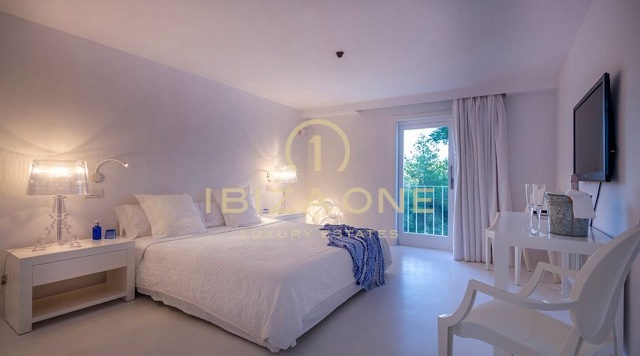 Proprietà di lusso in vendita a Ibiza e villa di lusso in affitto, Ibiza