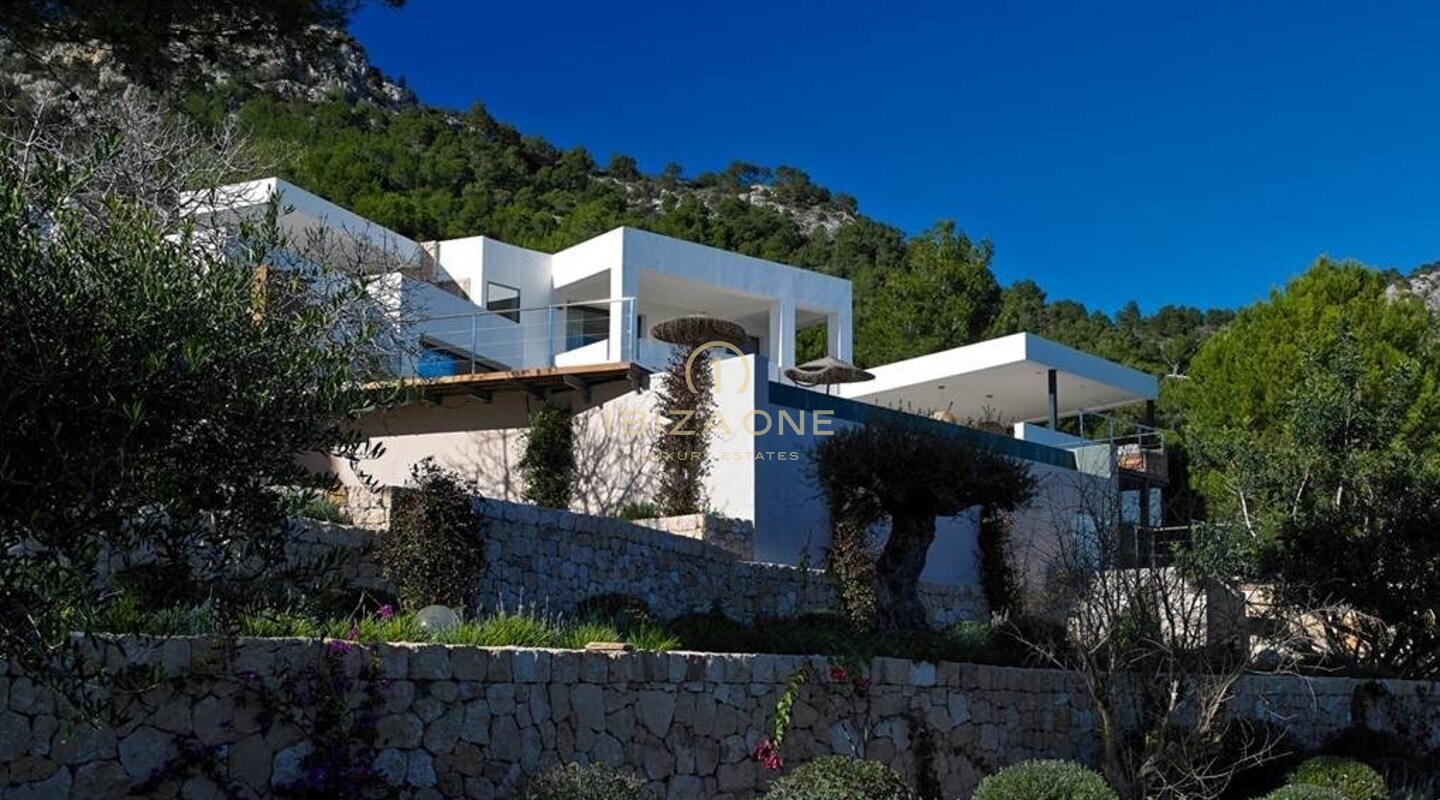 Luxurious modern Jaime Serra villa with beautiful sea view for rent, Ibiza