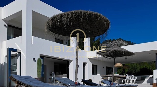 Luxurious modern Jaime Serra villa with beautiful sea view for rent, Ibiza