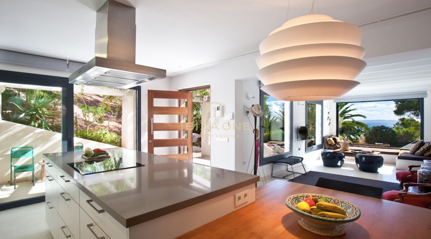 Luxury and beautiful renovated villa with view to salinas for sale, Ibiza - Luxury and beautiful renovated villa with view to salinas for rent, Ibiza