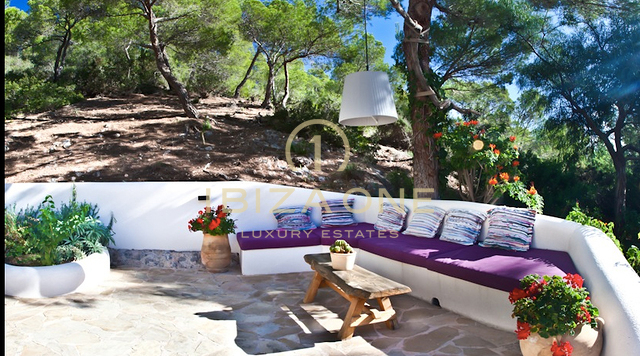 Luxe en prachtige gerenoveerde villa met uitzicht op zoutvlakten te koop, Ibiza - Luxe en prachtige gerenoveerde villa met uitzicht op zoutvlakten te huur, Ibiza