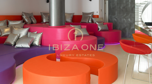 Can Rimbau: Moderne Luxusvilla in der Luxusurbanisation Can Rimbau zu verkaufen, Ibiza - Can Rimbau: Moderne Luxusvilla in der Luxusurbanisation Can Rimbau zu vermieten, Ibiza