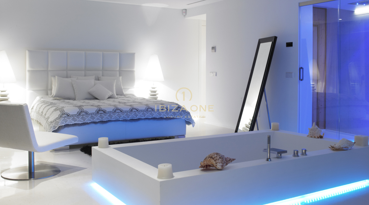 Can Rimbau: Moderne Luxusvilla in der Luxusurbanisation Can Rimbau zu verkaufen, Ibiza - Can Rimbau: Moderne Luxusvilla in der Luxusurbanisation Can Rimbau zu vermieten, Ibiza