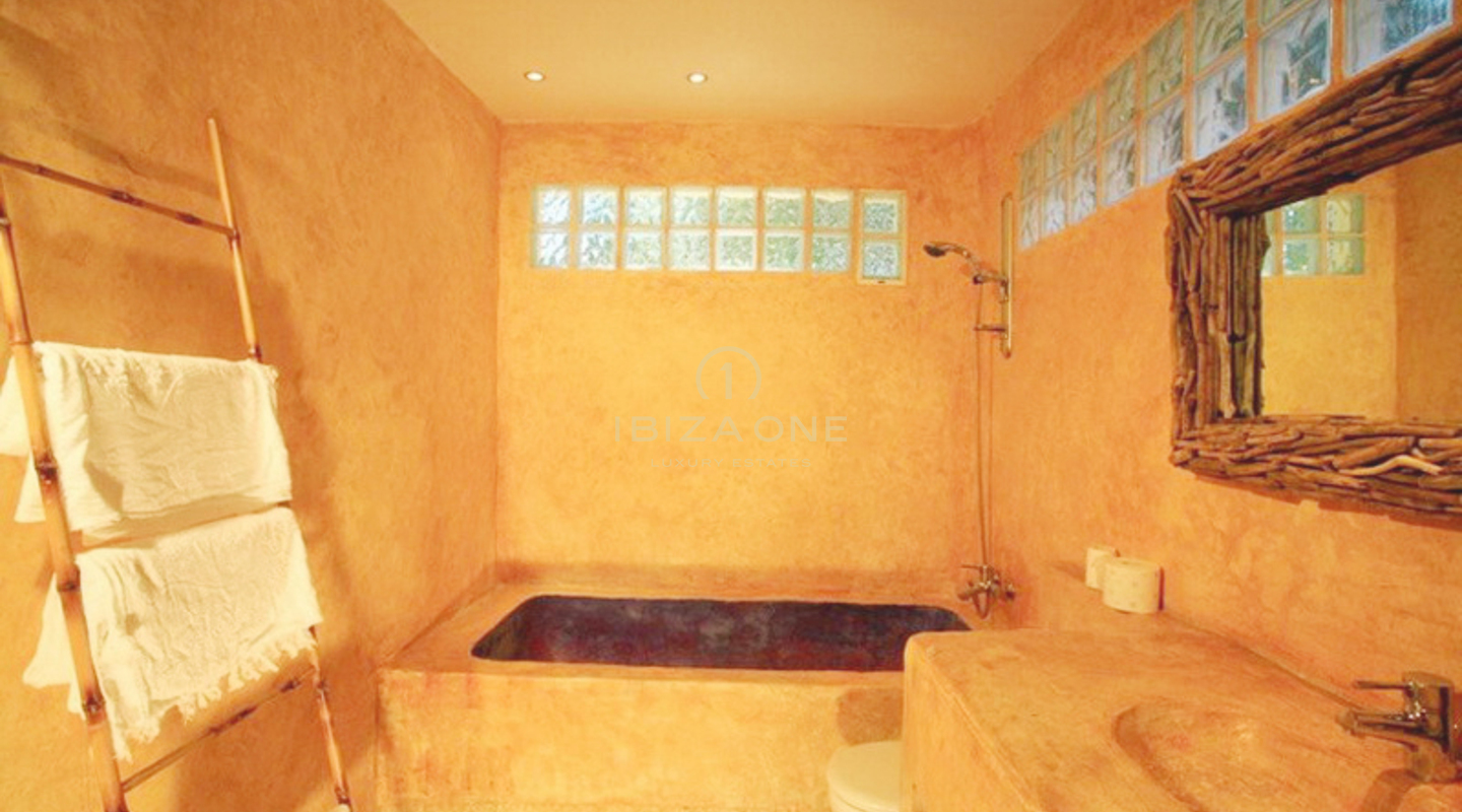 Spectacular 12 Bedroom luxury villa - 200 meters to the sea with sea access for sale and the luxury villa is also for rent, Ibiza