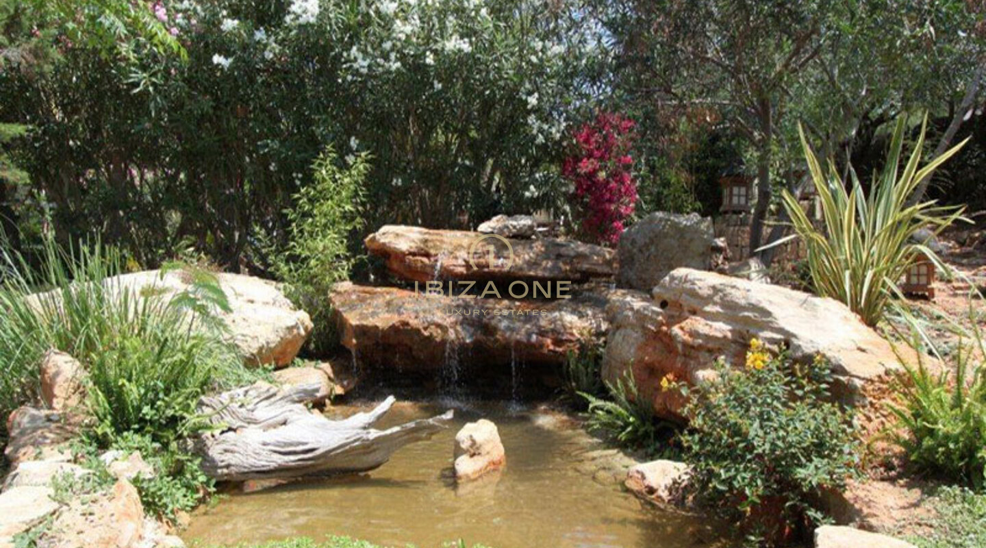 Spectacular 12 Bedroom luxury villa - 200 meters to the sea with sea access for sale and the luxury villa is also for rent, Ibiza