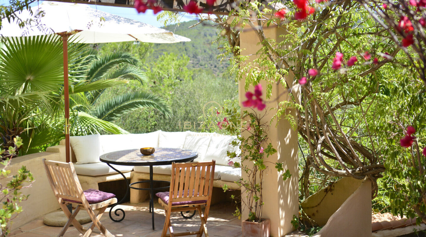 Encantadora y lujosa villa entre Ibiza ciudad y Santa Eulalia en venta, Ibiza - Encantadora y lujosa villa entre Ibiza ciudad y Santa Eulalia en alquiler, Ibiza