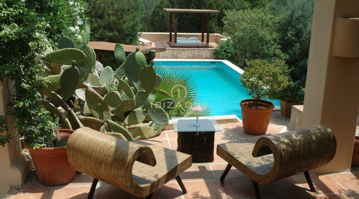 Encantadora y lujosa villa entre Ibiza ciudad y Santa Eulalia en venta, Ibiza - Encantadora y lujosa villa entre Ibiza ciudad y Santa Eulalia en alquiler, Ibiza
