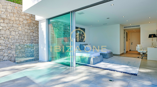 Dominio dello skyline di Ibiza: Villa ultra-lusso con vista panoramica a 270° su Tagomago, Santa Eulària des Riu e Marina in vendita, Ibiza