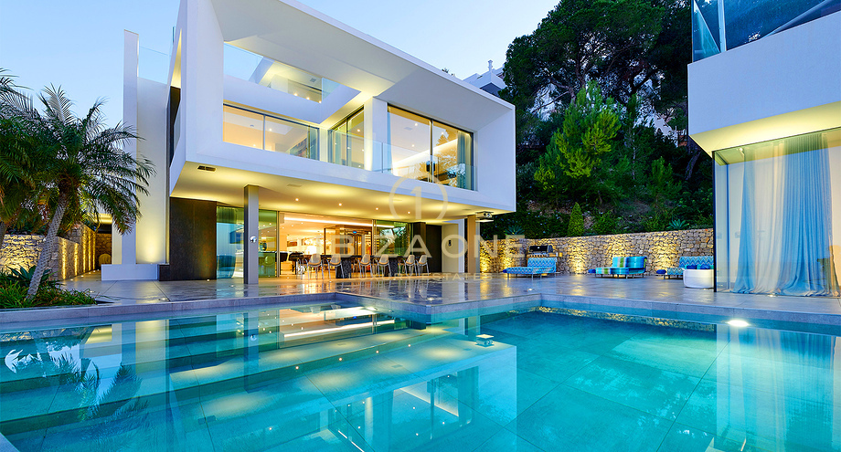 Фотографии объектов недвижимости