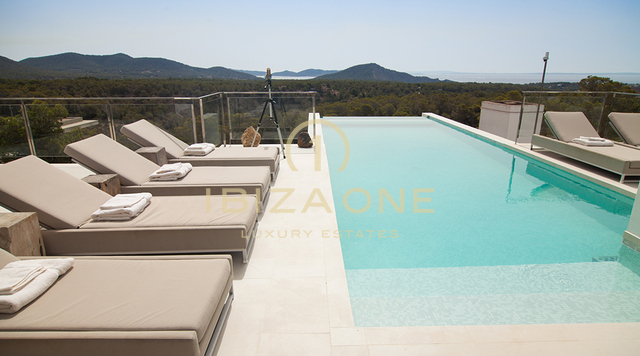 Villa de luxe moderne à proximité de la ville d'Ibiza et des marinas avec vue imprenable sur la mer, la villa de luxe est à vendre, Ibiza - Villa de luxe moderne à proximité de la ville d'Ibiza et des marinas avec vue imprenable sur la mer, la villa de luxe est à louer, Ibiza