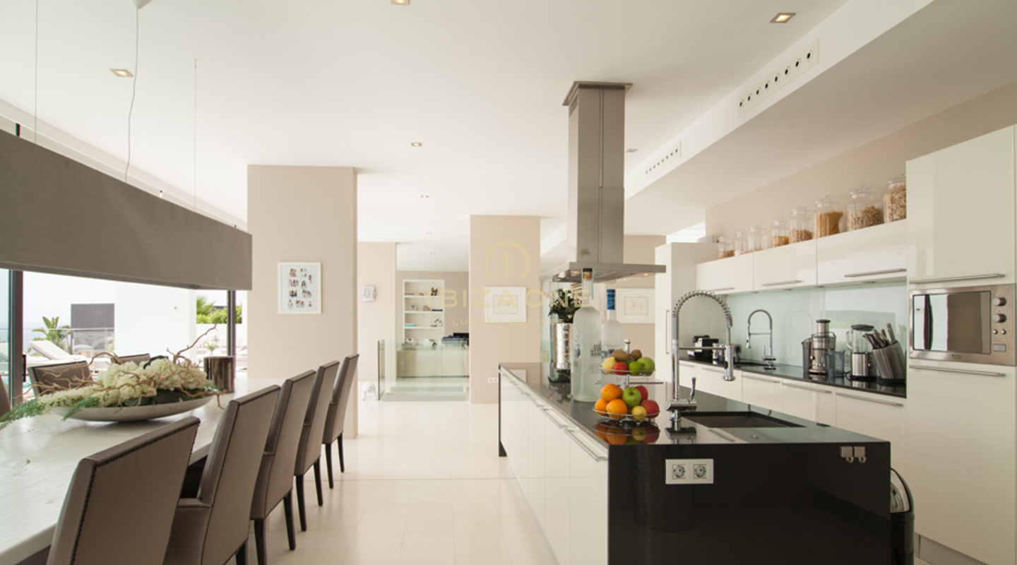 Modern luxury villa close to Ibiza town and the marinas with stunning sea view the luxury villa is for sale, Ibiza - Modern luxury villa close to Ibiza town and the marinas with stunning sea view the luxury villa is for rent, Ibiza