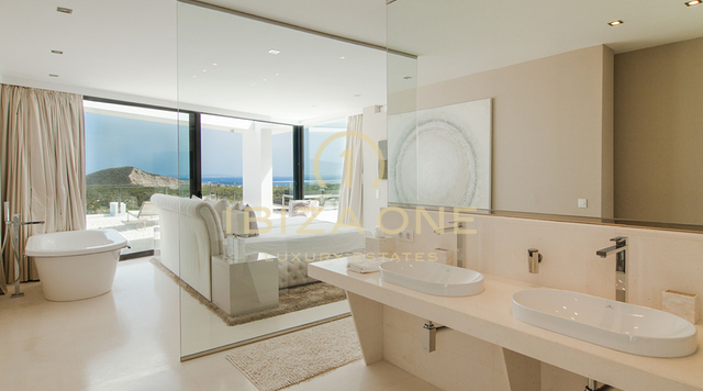 Villa de luxe moderne à proximité de la ville d'Ibiza et des marinas avec vue imprenable sur la mer, la villa de luxe est à vendre, Ibiza - Villa de luxe moderne à proximité de la ville d'Ibiza et des marinas avec vue imprenable sur la mer, la villa de luxe est à louer, Ibiza